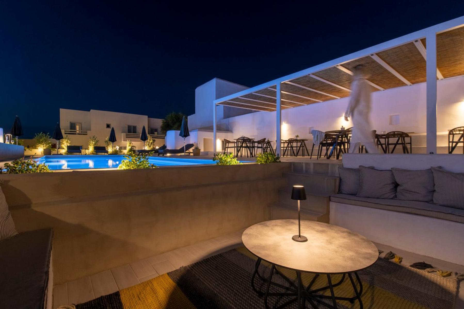 Quartano Suites By Heliessa, Adults Only Naousa Eksteriør billede