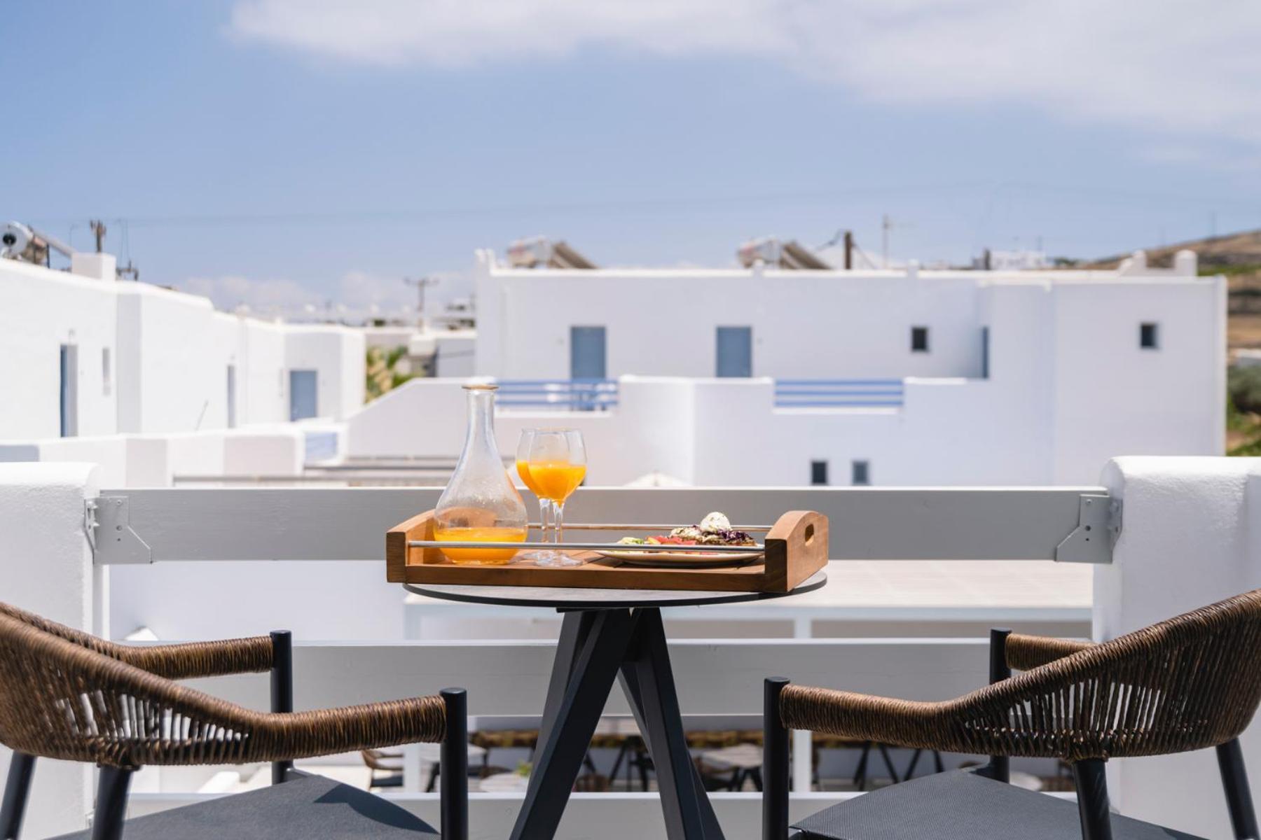 Quartano Suites By Heliessa, Adults Only Naousa Eksteriør billede