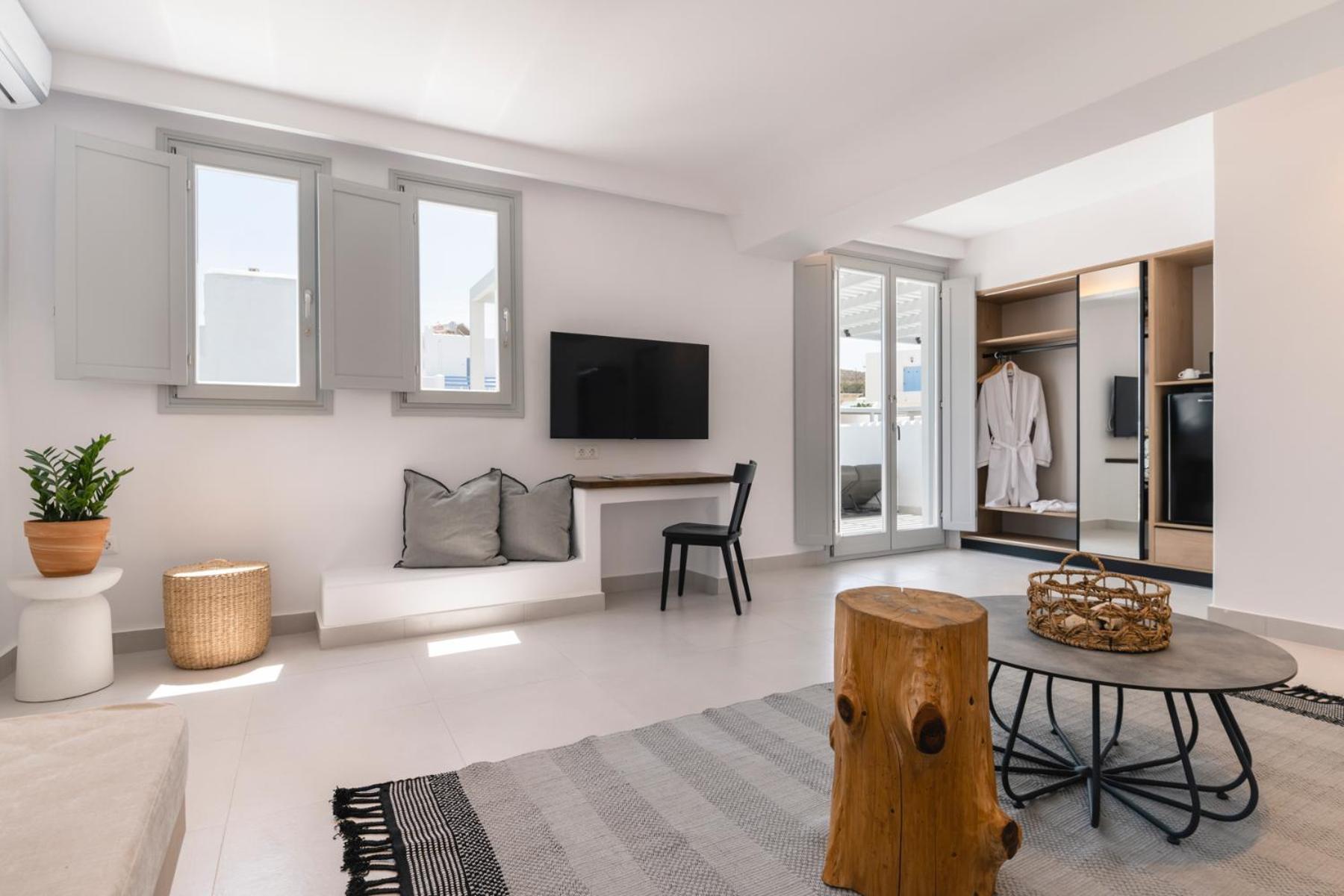 Quartano Suites By Heliessa, Adults Only Naousa Eksteriør billede