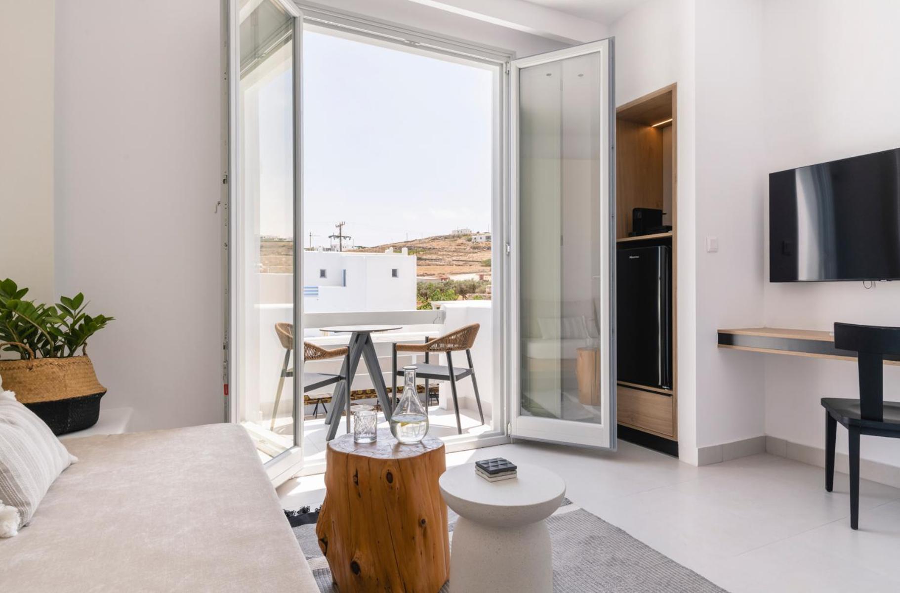 Quartano Suites By Heliessa, Adults Only Naousa Eksteriør billede